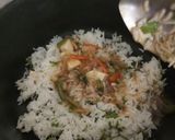 A picture of step 4 of Paneer pot rice.