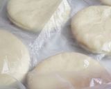 صورة لخطوة 4 من وصفة بينيي أو دونات بالمربى🥯