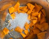 A picture of step 1 of Mango pudding.