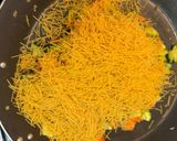 Foto del paso 2 de la receta: Fideos con calabacín, zanahoria y garbanzos