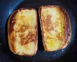 Foto langkah ke 4 dari resep Roti Bakar Biskuit Gurih Tanpa Keju.