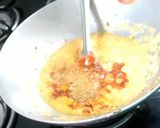 A picture of step 5 of Louki Pakoda/kofta Curry.