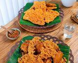 Foto langkah ke 10 dari resep Ayam Goreng Kremes.