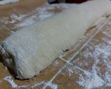 Foto del paso 2 de la receta: CHUCHO🥖Relleno con Crema Pastelera Amarilla😛