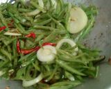 Foto langkah ke 2 dari resep Oseng oseng buncis.
