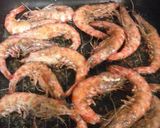 Foto del paso 1 de la receta Gambas con majada de ajo y perejil