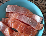Foto del paso 2 de la receta: Salmón a la sartén