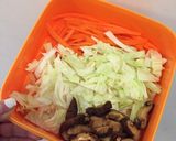 รูปขั้นตอนการทำที่ 1 ของ ผัดหมี่ซั่วFried Chinese noodles