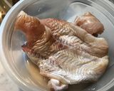 Foto del paso 1 de la receta: Tempura de peixe (merluza frita)