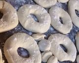 صورة لخطوة 1 من وصفة دونات على طريقتي😋