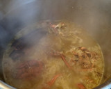 Foto del paso 5 de la receta: Arroz caldoso con bogavante, foie, ñora y azafrán 🦞