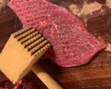 Foto del paso 3 de la receta: Bifecitos a la manera de escalopines con papas al horno