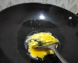 Foto langkah ke 2 dari resep Nasi goreng kobe.