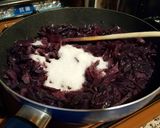 Foto del passaggio 3 della ricetta Cavolo rosso in agrodolce