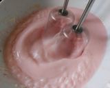 A picture of step 1 of Rose Sweet Lassi.