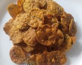 પૂરી (Poori Recipe in Gujarati) રેસીપી સ્ટેપ5ફોટો