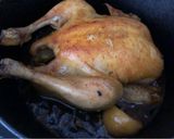 Foto del paso 5 de la receta: Pollo al horno con setas secas (en olla de hierro fundido)