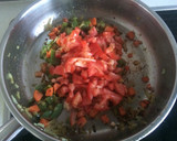 A picture of step 1 of Mushroom Veg Masala.