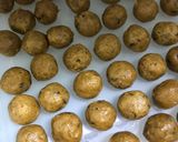 Foto langkah ke 4 dari resep Chocochips Cookies.
