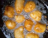 A picture of step 2 of Puf puf.