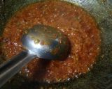 A picture of step 4 of Mushroom Matar curry.