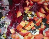 A picture of step 2 of Tomato Carrot & Beetroot Soup.