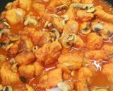 Harcsapaprikás gombával recept fázis 1 fotója