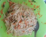 Foto langkah ke 2 dari resep Paeng-ee beoseot jeon (korean Enoki Mashroom Pancake).
