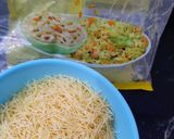 A picture of step 1 of Vermicelli spicy veggies bowl.