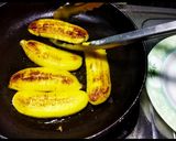 Foto langkah ke 2 dari resep Pisang penyet coklat keju.