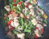 Foto langkah ke 3 dari resep Oseng Buncis Tetelan Sapi.