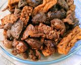 Foto langkah ke 7 dari resep Sambal Goreng Ati Ampela Tahu Tempe.