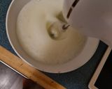 Erdeigyümölcsös piskóta recept fázis 3 fotója