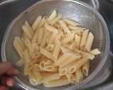 A picture of step 3 of Pasta Arabiatta.