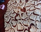 Foto del paso 1 de la receta: Galletas tipo doritos horneadas