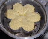 Foto langkah ke 5 dari resep Bingka Karamel Kukus.