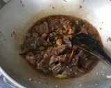 Foto langkah ke 3 dari resep Sapi lada hitam saori.