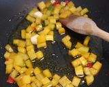 A picture of step 3 of Spaghetti alla pescatora povera. Poor fisherman's spaghetti.