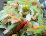 Foto langkah ke 6 dari resep Tumis tempe labu siam wortel.