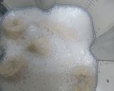 Foto del paso 2 de la receta: Licuado de plátano con avena y miel de abeja