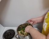 Foto del paso 4 de la receta: Sándwich de pollo con verduras 😋