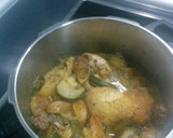 Foto del paso 6 de la receta: Pollo en salsa con verduras, manzanas y nueces