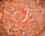 Foto del paso 5 de la receta: Tinga con carne para desebrar (puerco)