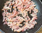 Foto del paso 4 de la receta: Empanada casera de atún con huevo cocido y de bacon con queso