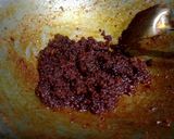 Foto langkah ke 6 dari resep Ayam Bumbu Hitam khas Madura aka Ajem Kretep.