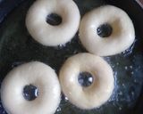 Foto langkah ke 4 dari resep Donat Empuk.