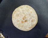 A picture of step 5 of Stuffed Radish Parantha.
