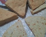 Foto del paso 1 de la receta: Pan con atún, hongos, cebolla y morrón