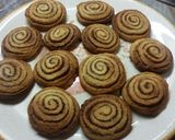 Fahéjas csigakeksz / Zimtschnecke Kekse recept fázis 6 fotója