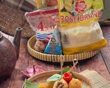 Foto langkah ke 9 dari resep Bola Lemper Goreng isi Ayam Rendang.